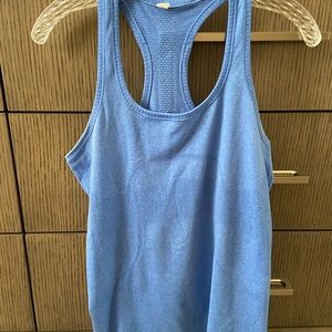 Lululemon athletic tank size 8